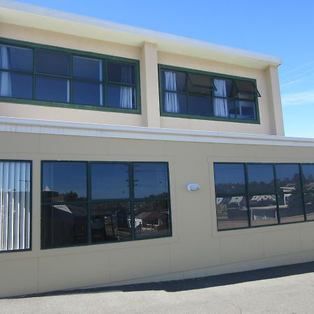Abel Tasman Airport Motor Inn Лонсестон Екстер'єр фото