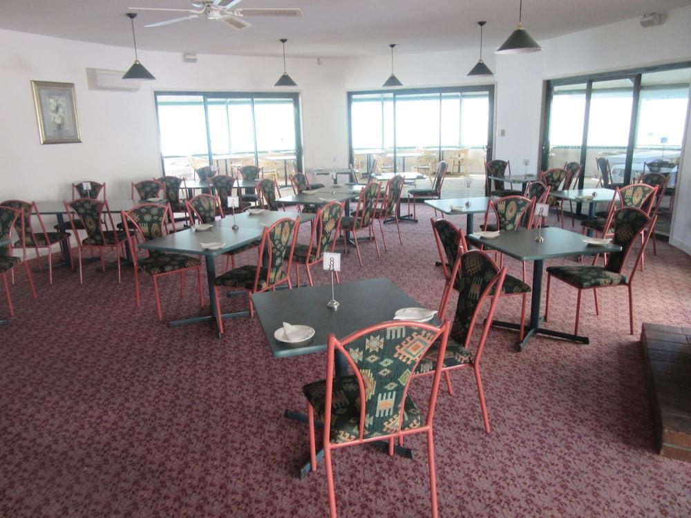 Abel Tasman Airport Motor Inn Лонсестон Екстер'єр фото