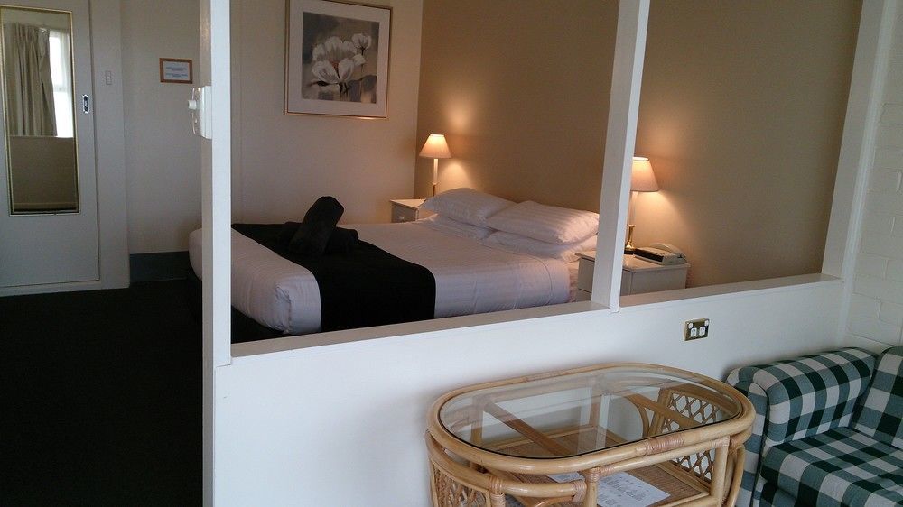 Abel Tasman Airport Motor Inn Лонсестон Екстер'єр фото